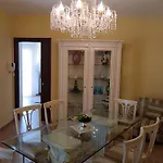 شقة Mansarda Con Terrazzo A