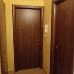 شقة Mansarda Con Terrazzo A *